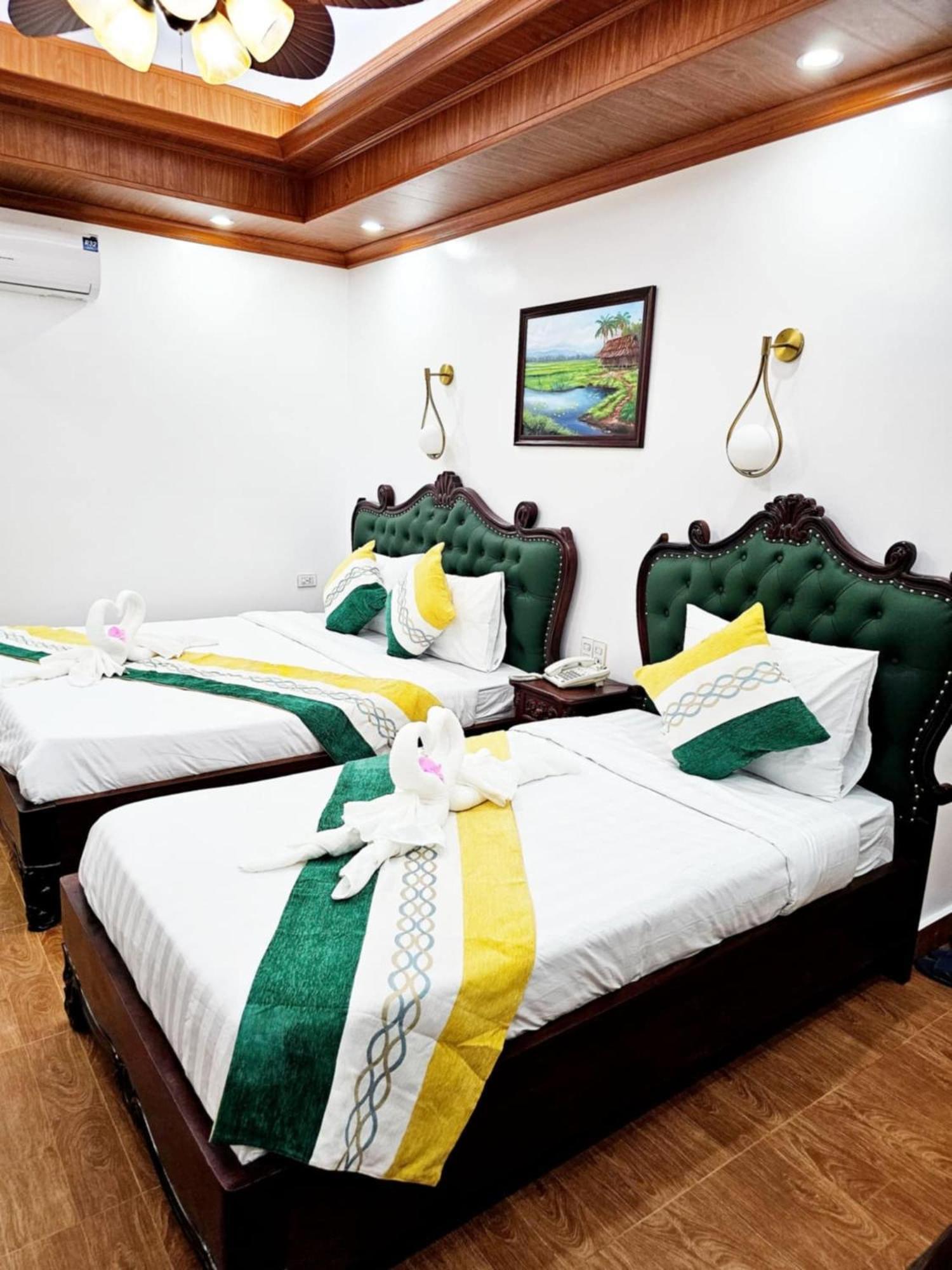 Sky Hotel Vangviang Kültér fotó